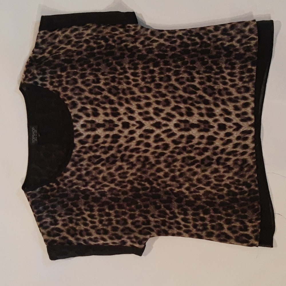 Topshop cheetah print short sleeve top